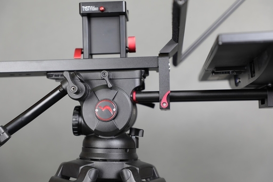 Hohe Lichtdurchlässigkeit 22 Zoll Dual Screen Teleprompter für Innen- / Außenbereich bei TYSTVideo