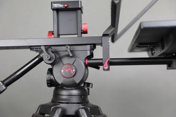 24 Zoll Studio Teleprompter mit 300 Nit Monitor Helligkeit und Draht Fernbedienung